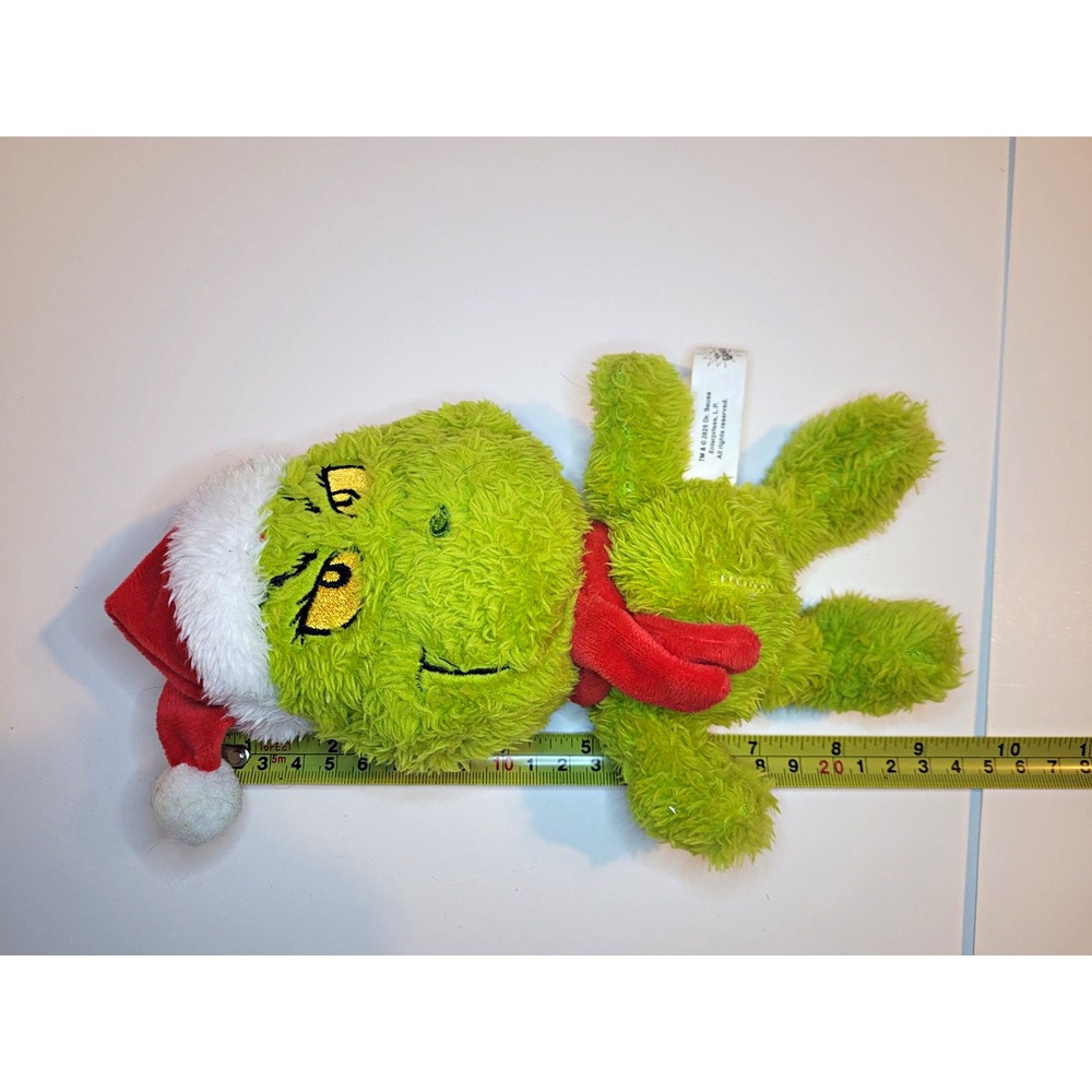 Cozy Winter Core Classic Holiday Movie Toy Grupo Ruz Dr Seuss Grinch Plush